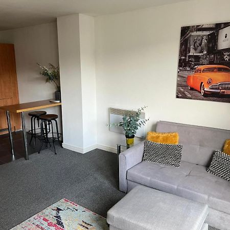 City Centre 1 Bed Apartment With Free On Site Parking With Cctv By Lets Relocations Birmingham Eksteriør billede
