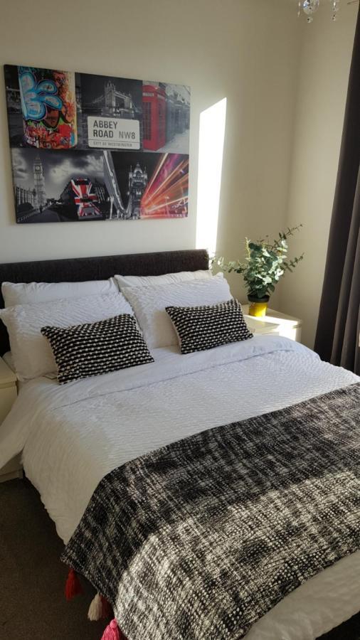 City Centre 1 Bed Apartment With Free On Site Parking With Cctv By Lets Relocations Birmingham Eksteriør billede