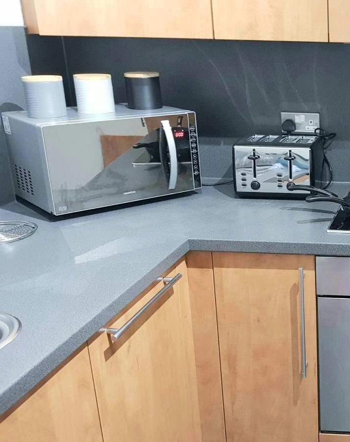 City Centre 1 Bed Apartment With Free On Site Parking With Cctv By Lets Relocations Birmingham Eksteriør billede